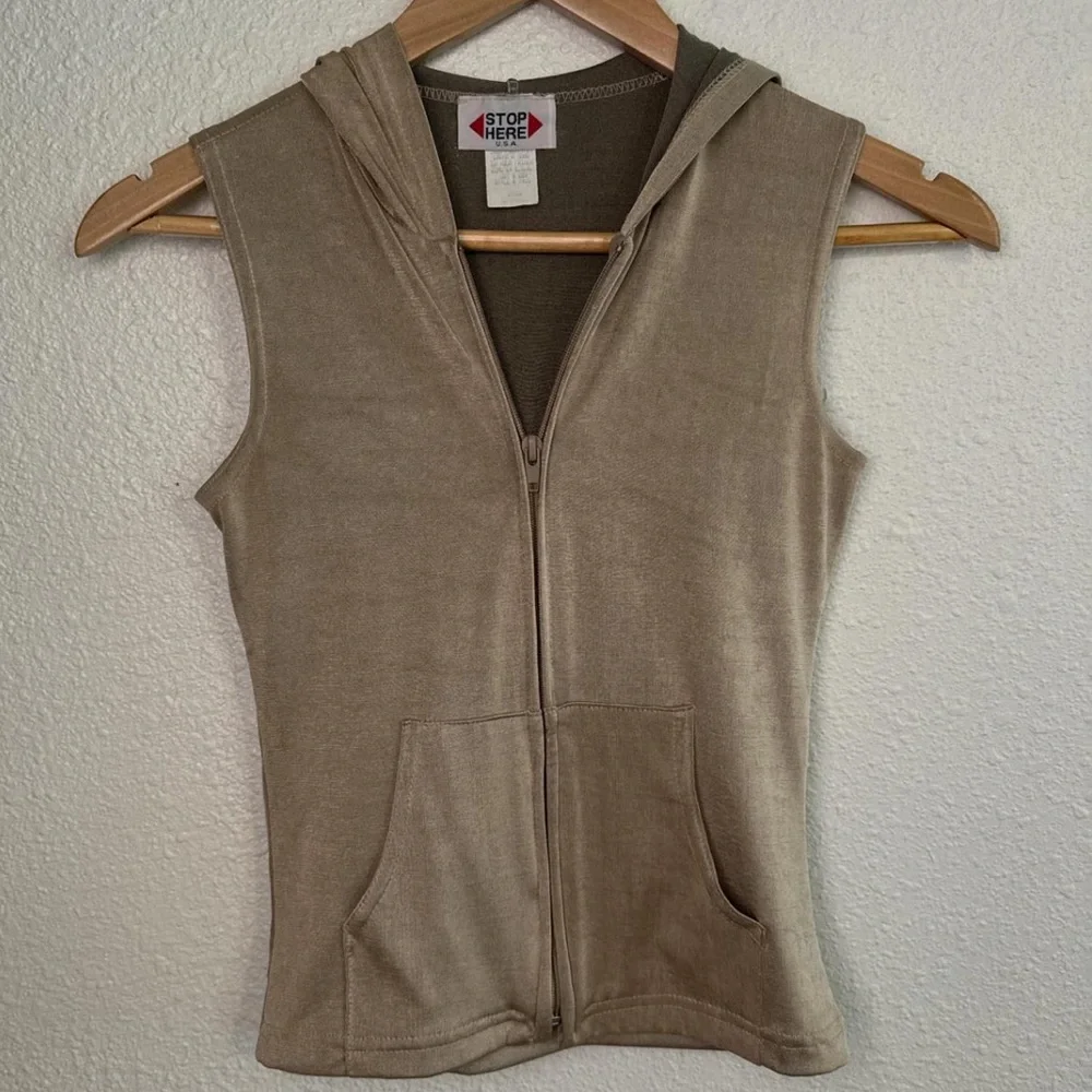 Vintage Zip Up Hooded Vest - Picture 3 of 8